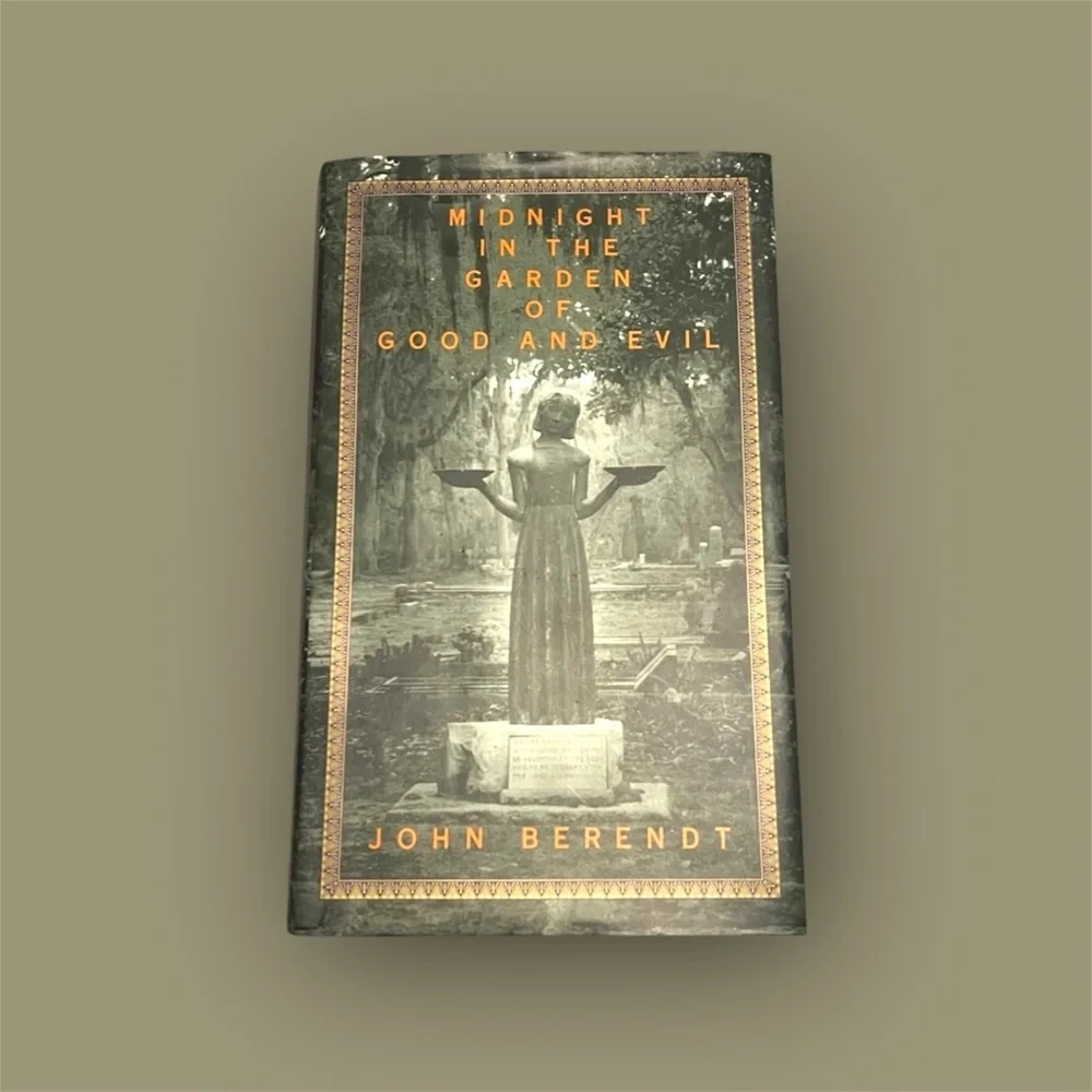Signed Midnight in the Garden of Good and Evil ~ Vintage Hardback Nonfiction - Picture 2 of 16